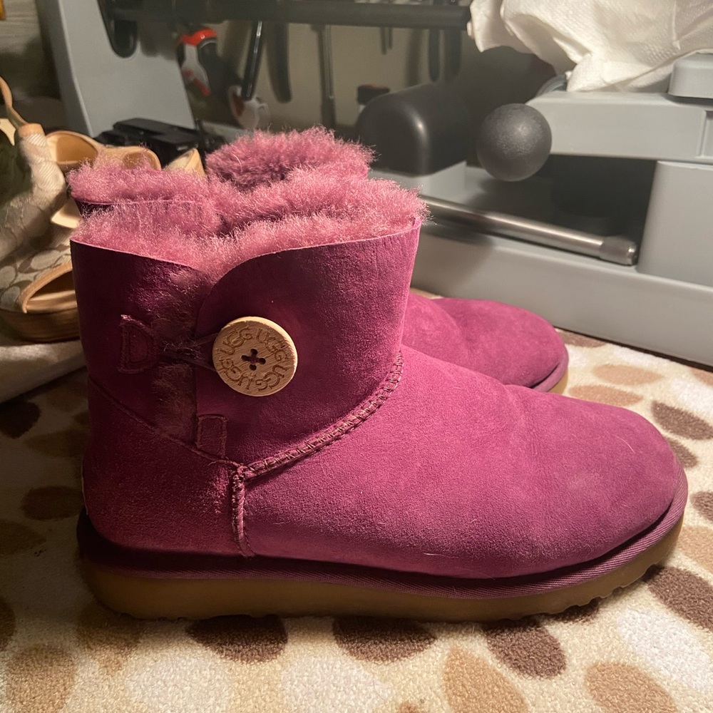 UGG low rise boots